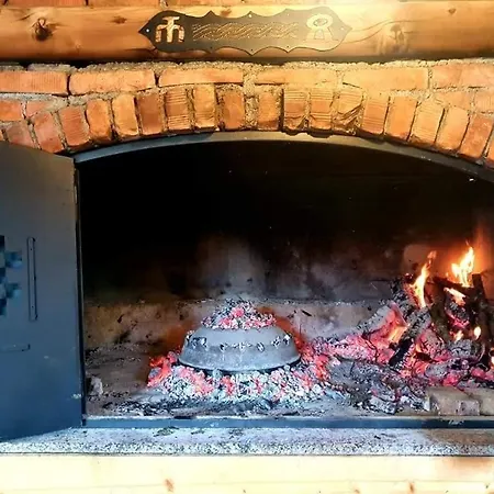 Sumska Kuca